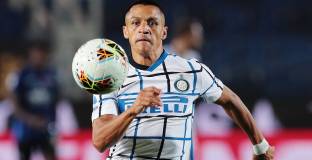 Санчес ще пропусне мачовете на Чили в групата